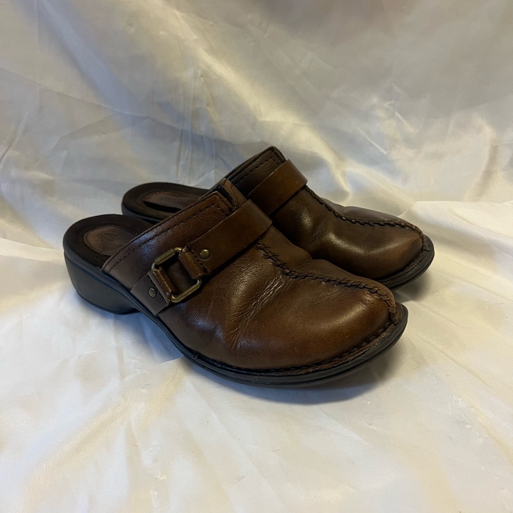 Clarks Brown Leather Clogs Size 8